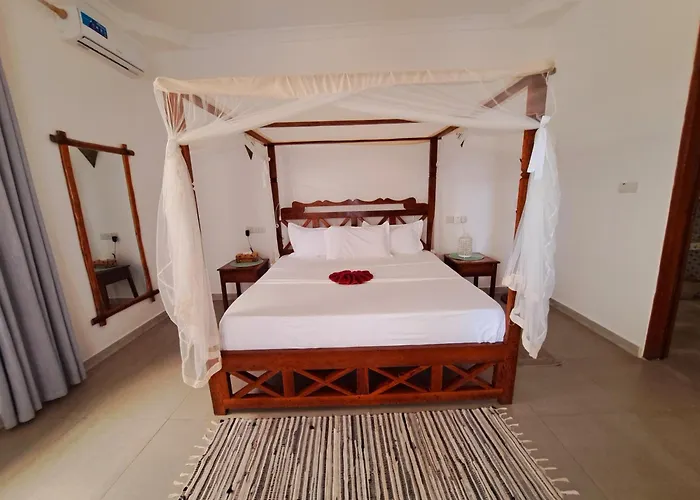 Mimi Na Wewe Villa